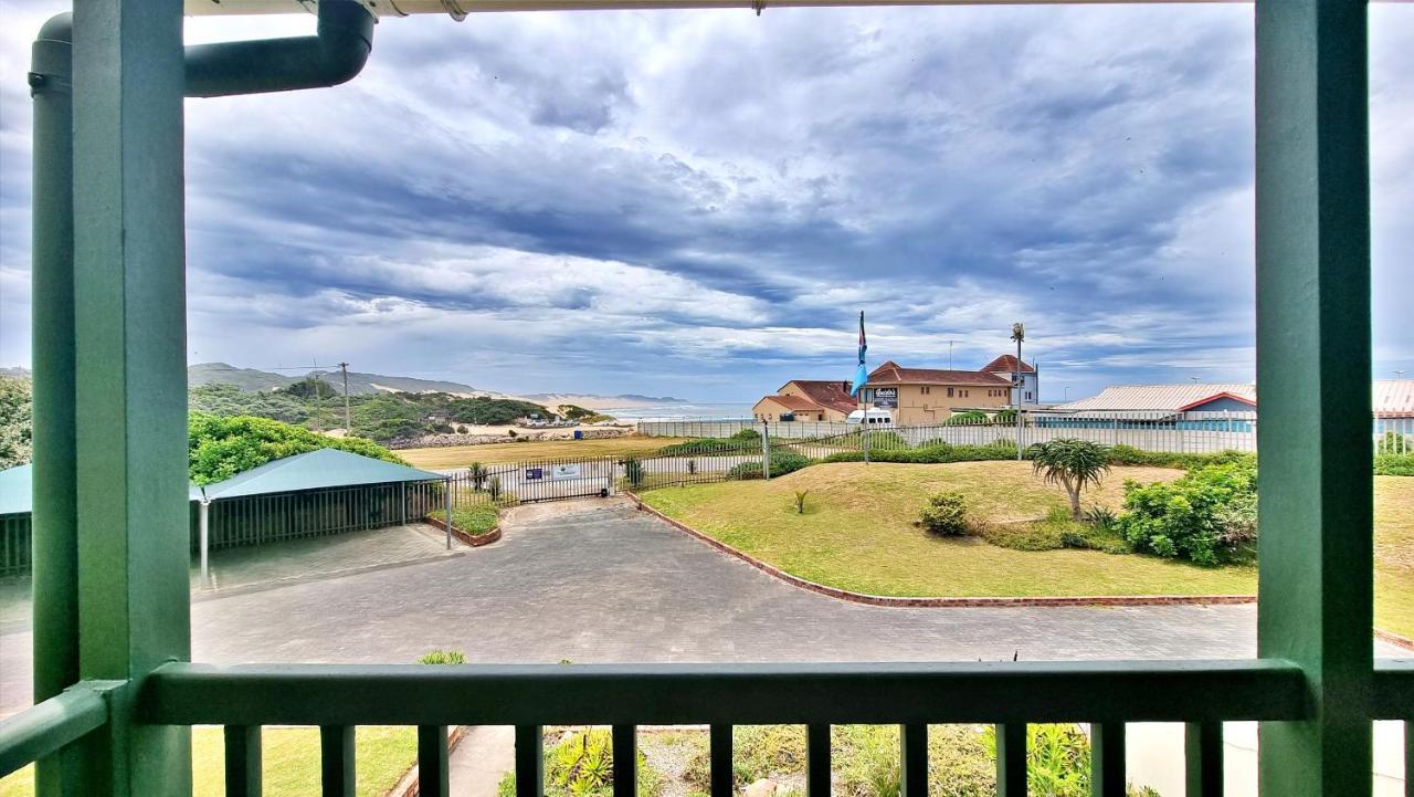 Settler Sands Resort - Holsboer Vacations Port Alfred Exterior photo